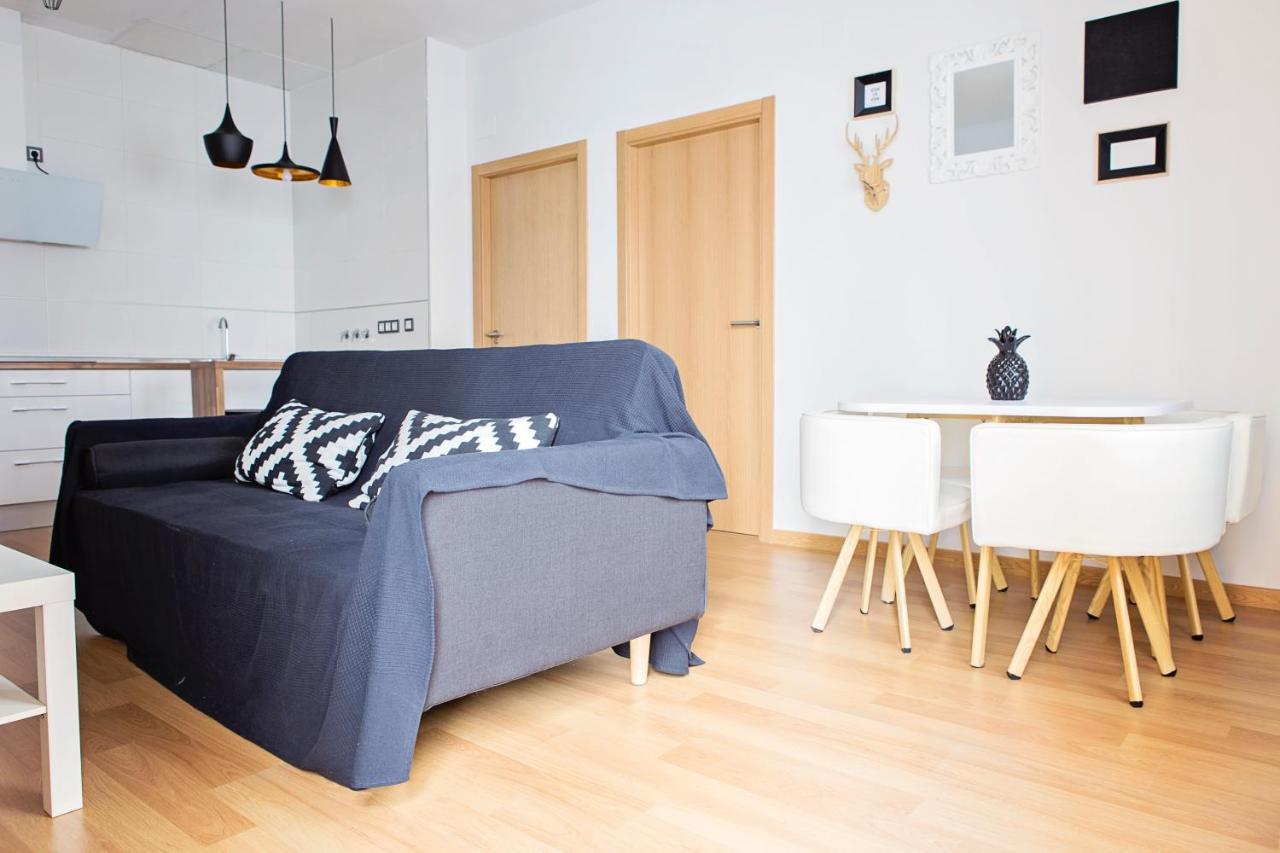 Homely Malaga Refino Oriental מראה חיצוני תמונה